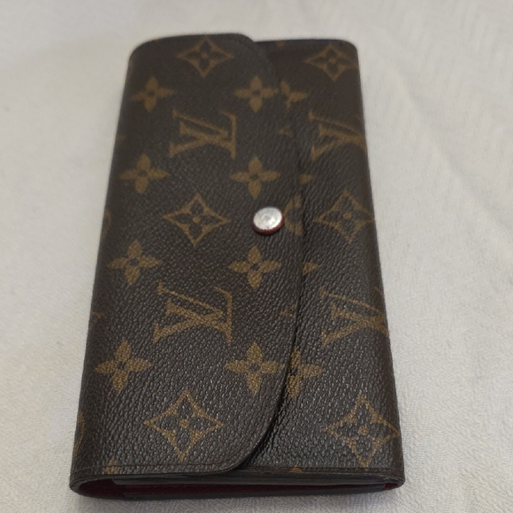 Louis Vuitton Brown Monogram Long Wallet - Picture 4 of 16